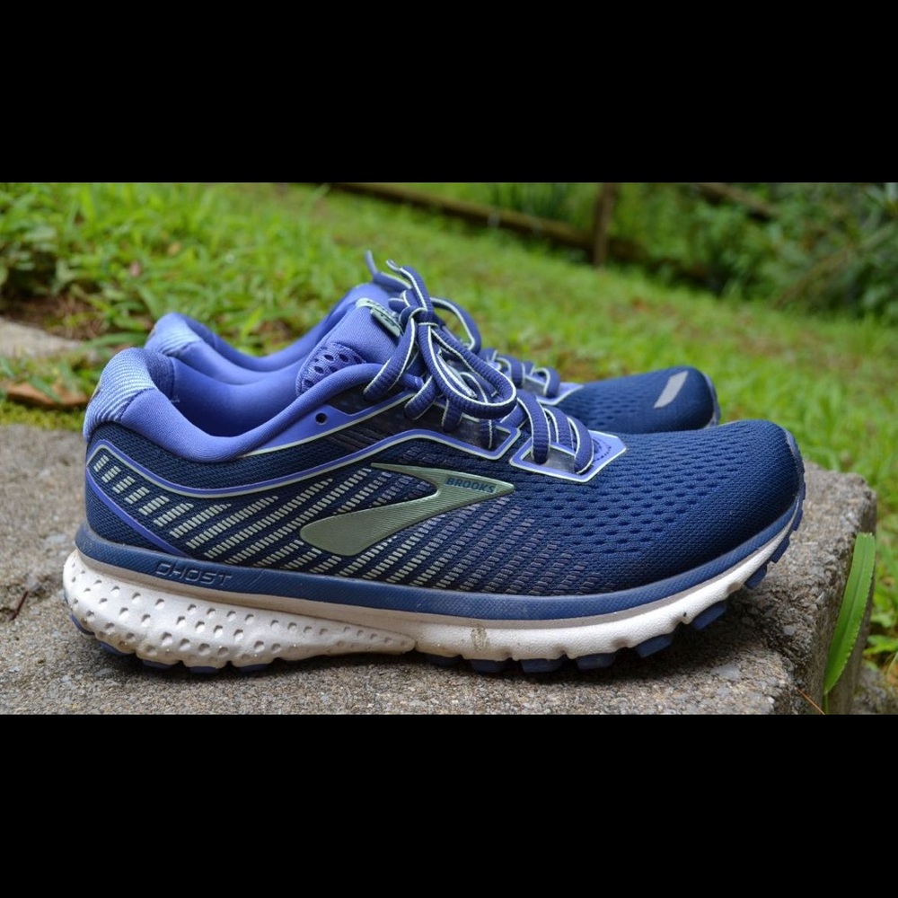 Brooks Ghost 12